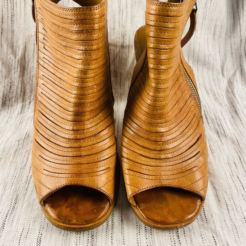 Paul Green Tan Leather Laser‎ Cut Open Toe Heeled Ankle Booties Size 5.5 - Picture 2 of 10